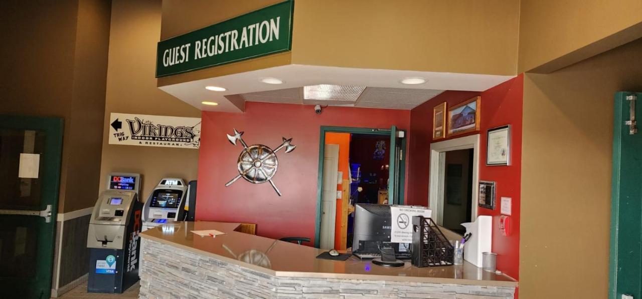 Viking Inn Gimli Экстерьер фото